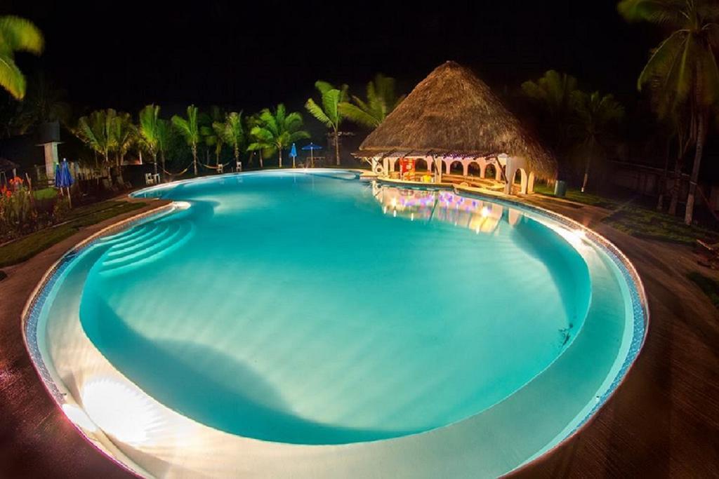 Hotel Cafe Del Sol Monterrico Kültér fotó