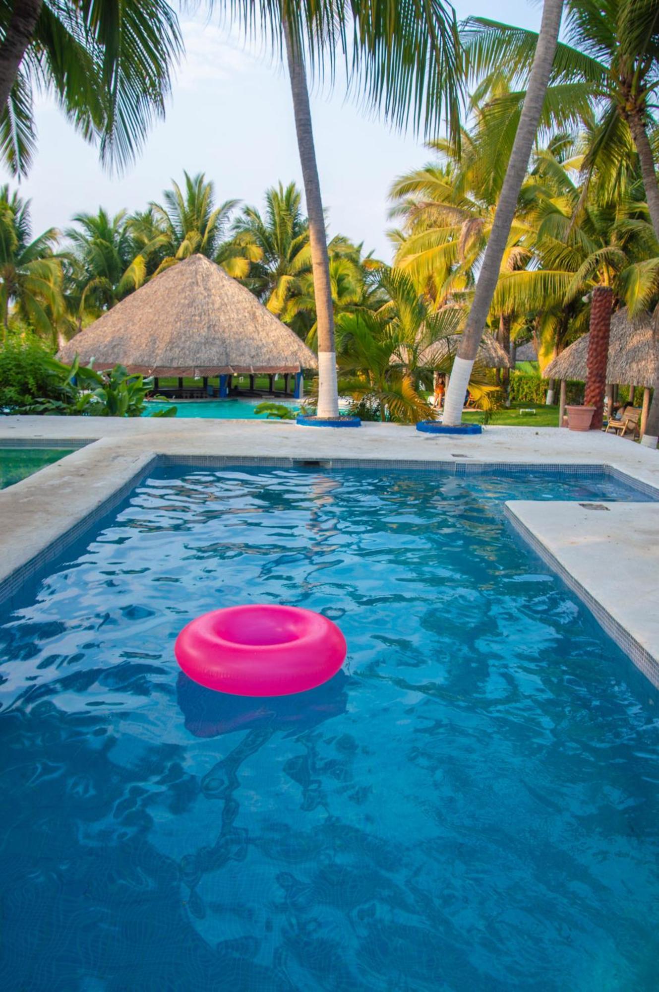 Hotel Cafe Del Sol Monterrico Kültér fotó