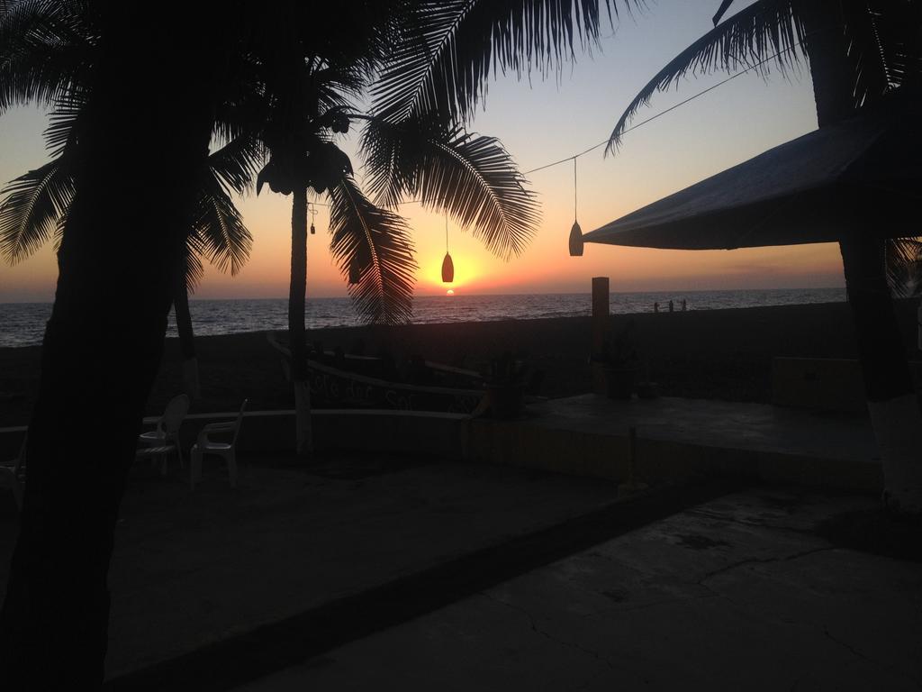 Hotel Cafe Del Sol Monterrico Kültér fotó