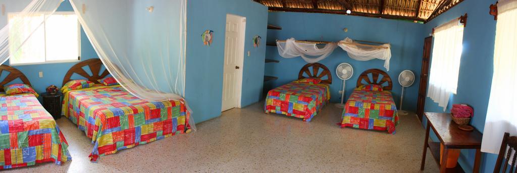 Hotel Cafe Del Sol Monterrico Kültér fotó