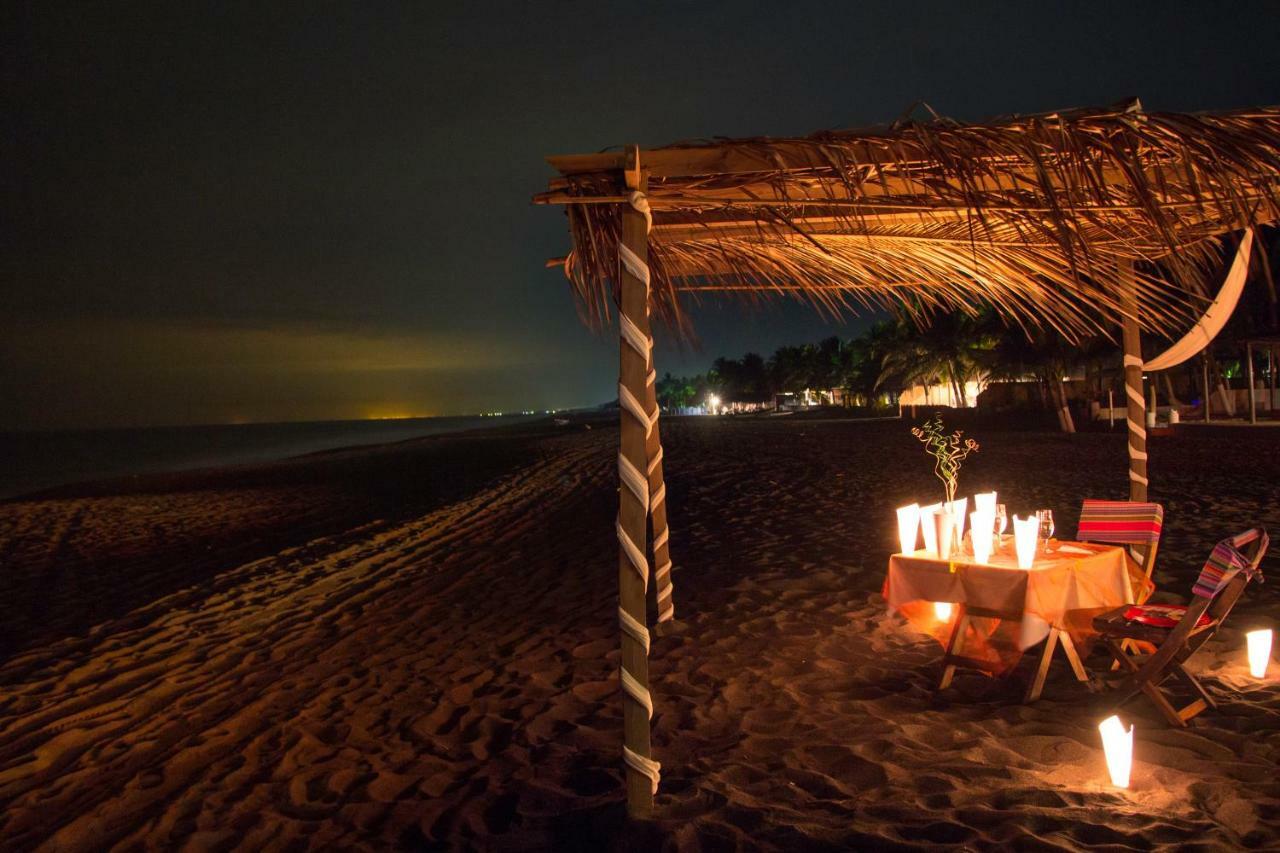 Hotel Cafe Del Sol Monterrico Kültér fotó